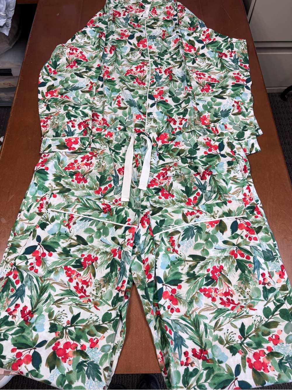 stars above Floral Green & Red Pajama Set